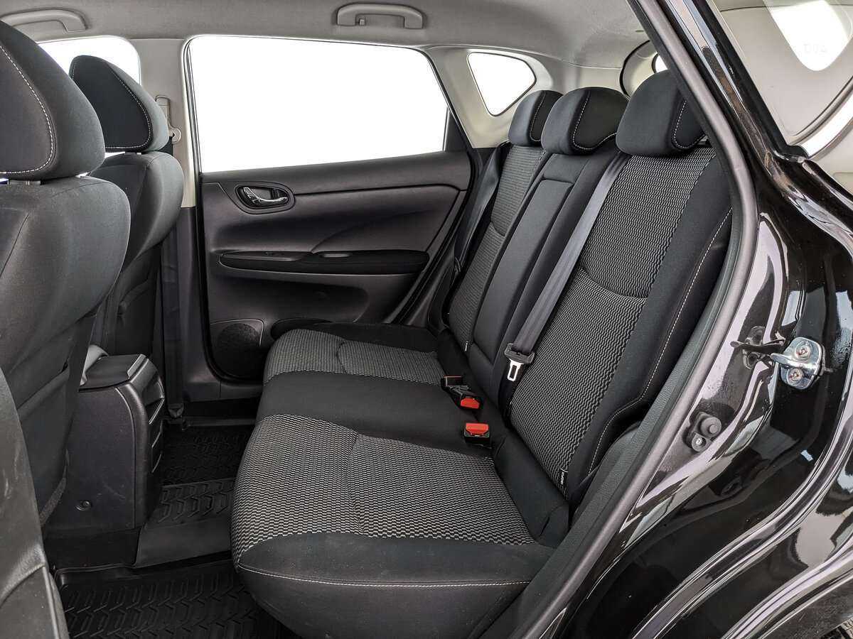Nissan Tiida, 2015 Фото №14