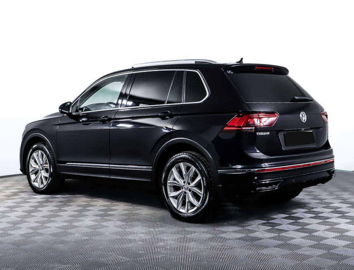 Volkswagen Tiguan, 2018 Фото №7