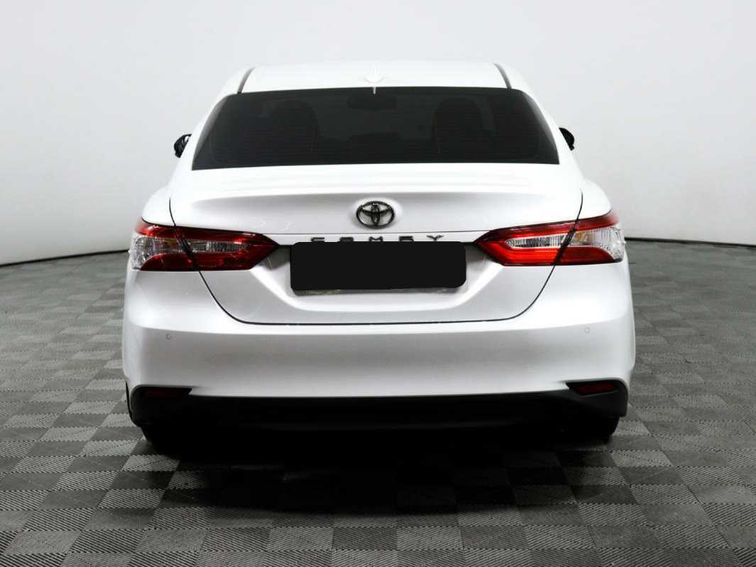 Toyota Camry, 2019 Фото №6
