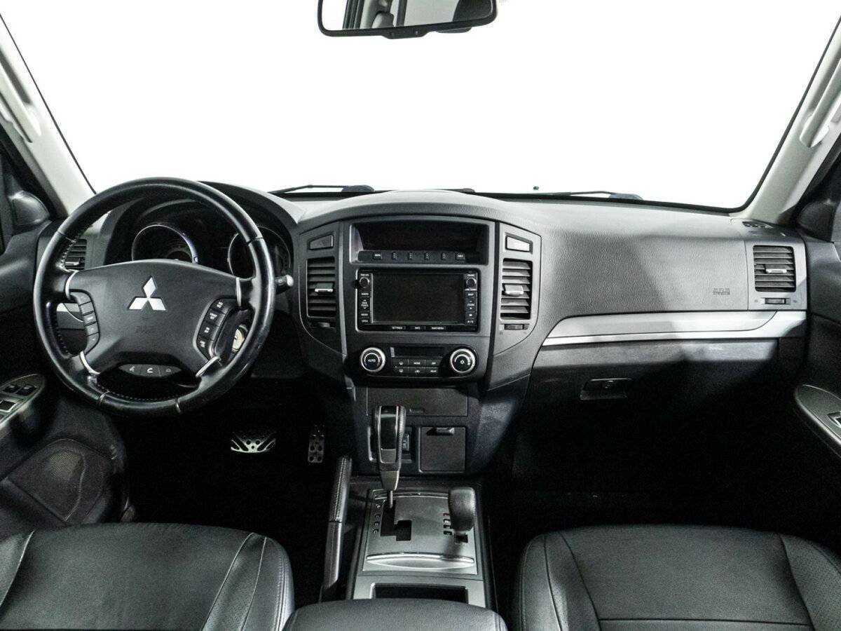 Mitsubishi Pajero, 2012 Фото №13