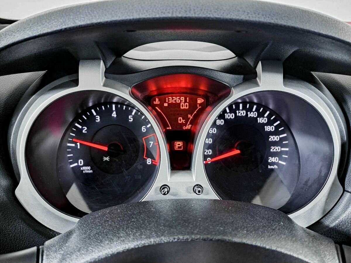 Nissan Juke, 2013 Фото №13