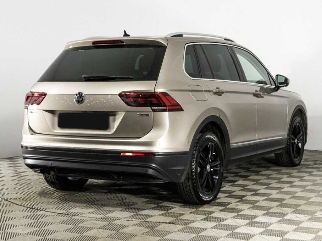 Volkswagen Tiguan, 2018 Фото №5