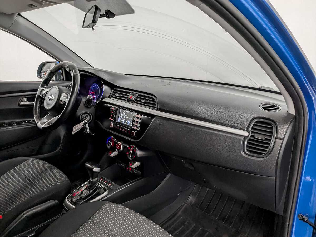 Kia Rio X-Line, 2020 Фото №11