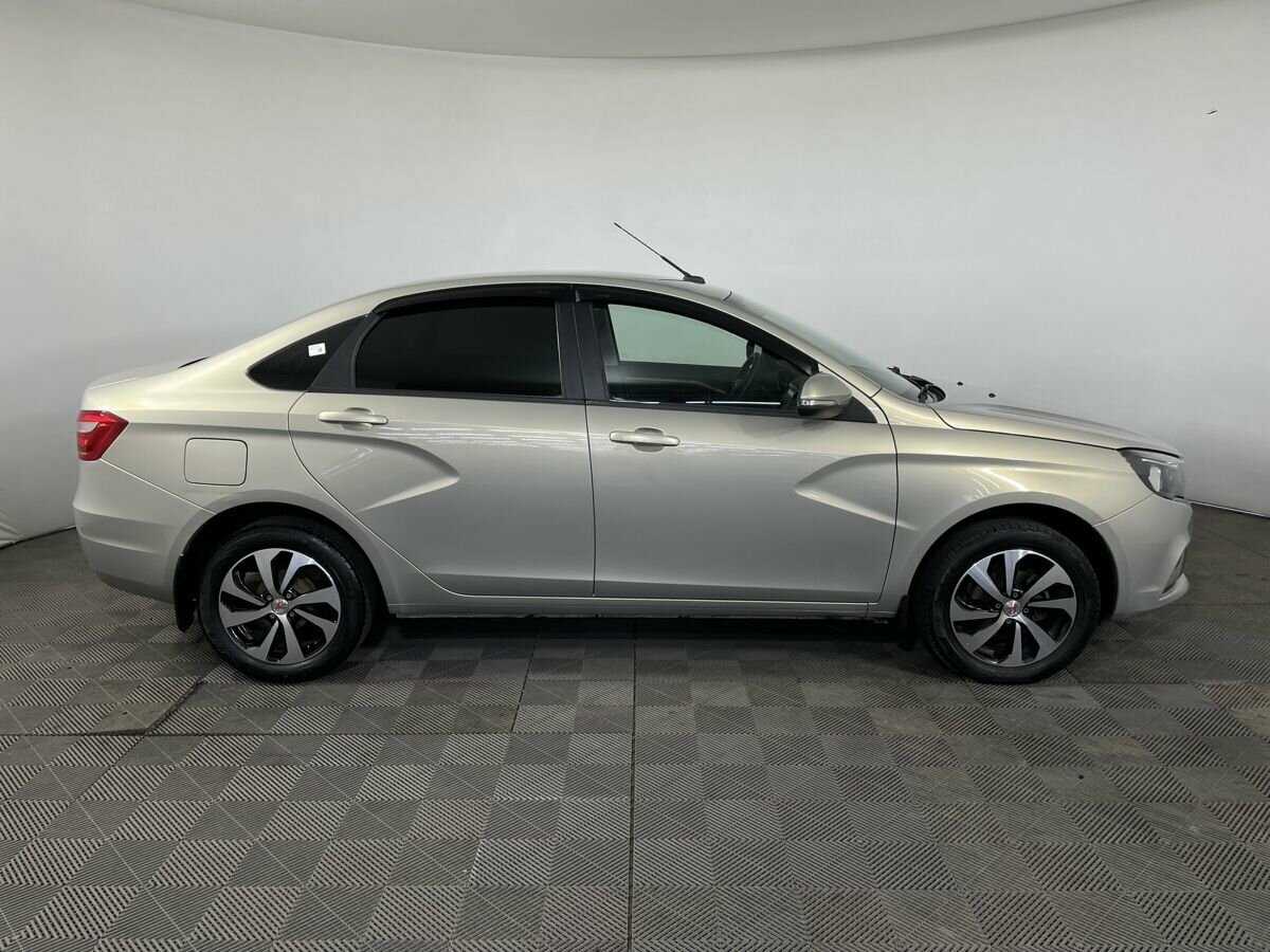 Lada (ВАЗ) Vesta, 2018 Фото №4