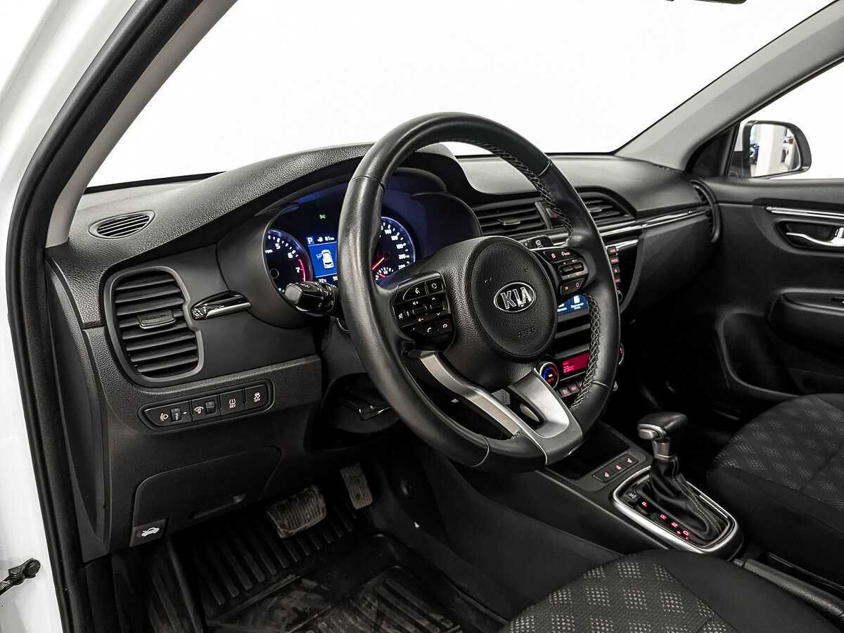 Kia Rio X-Line, 2020 Фото №15