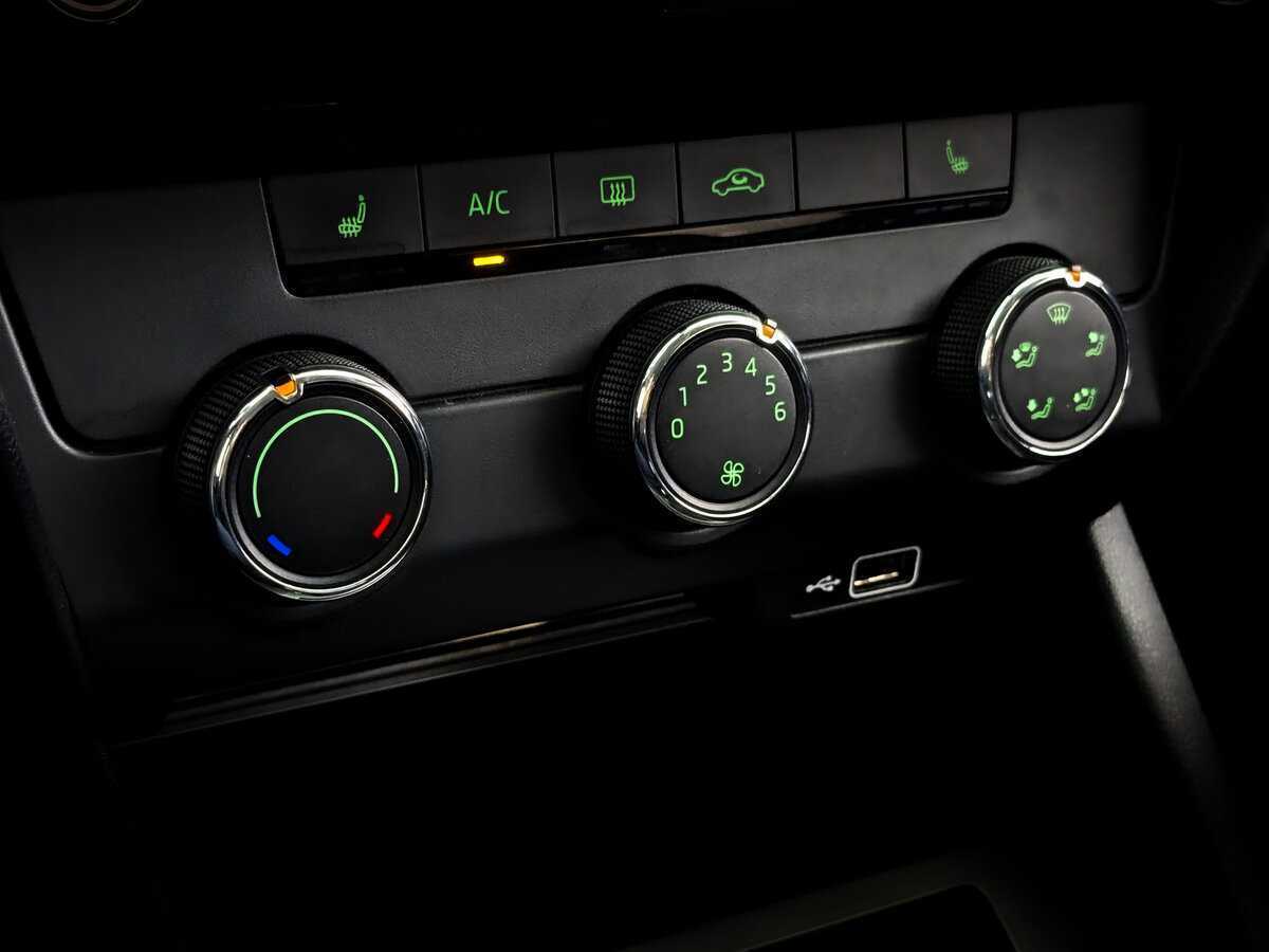 Skoda Octavia, 2018 Фото №25