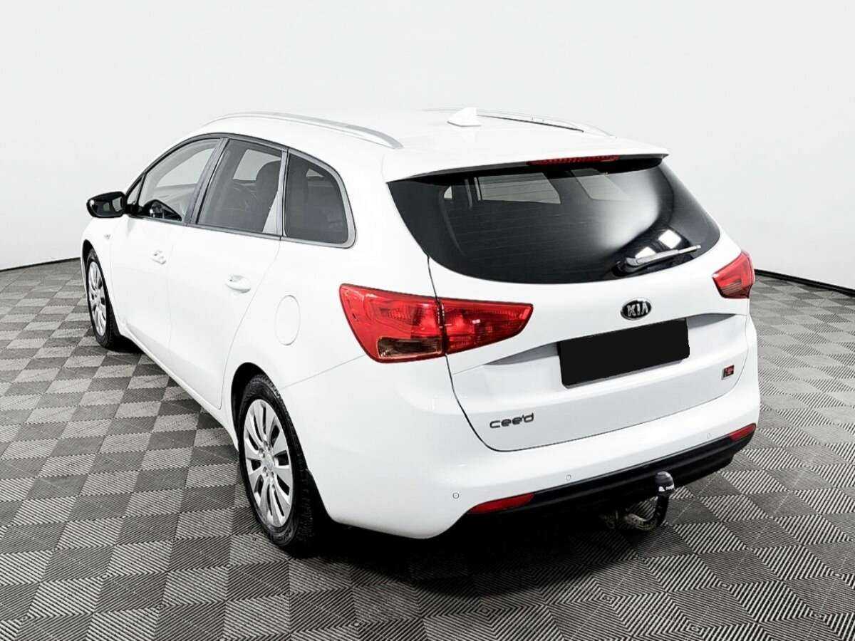 Kia Ceed, 2018 Фото №6