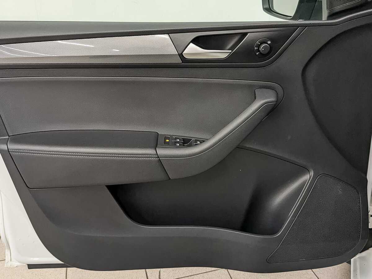 Volkswagen Polo, 2021 Фото №19