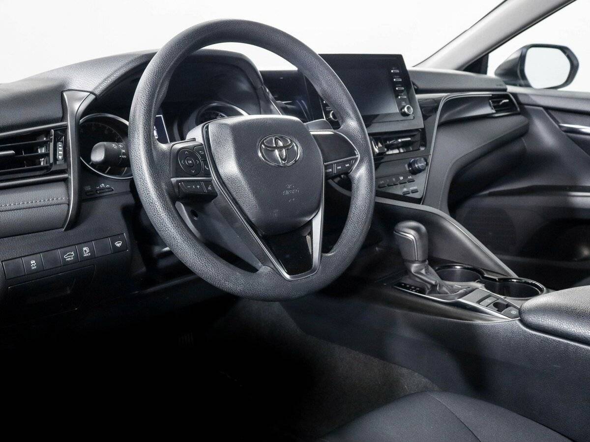 Toyota Camry, 2021 Фото №11