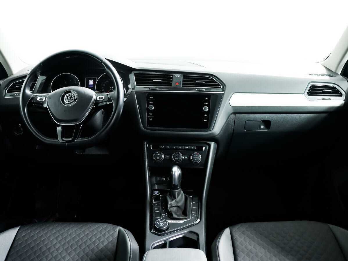 Volkswagen Tiguan, 2020 Фото №11