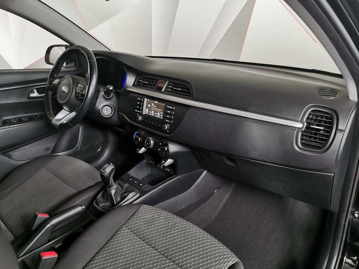 Kia Rio X-Line, 2018 Фото №9