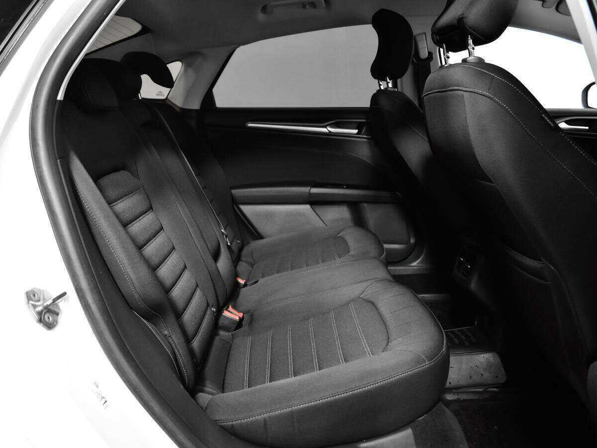 Ford Mondeo, 2018 Фото №10