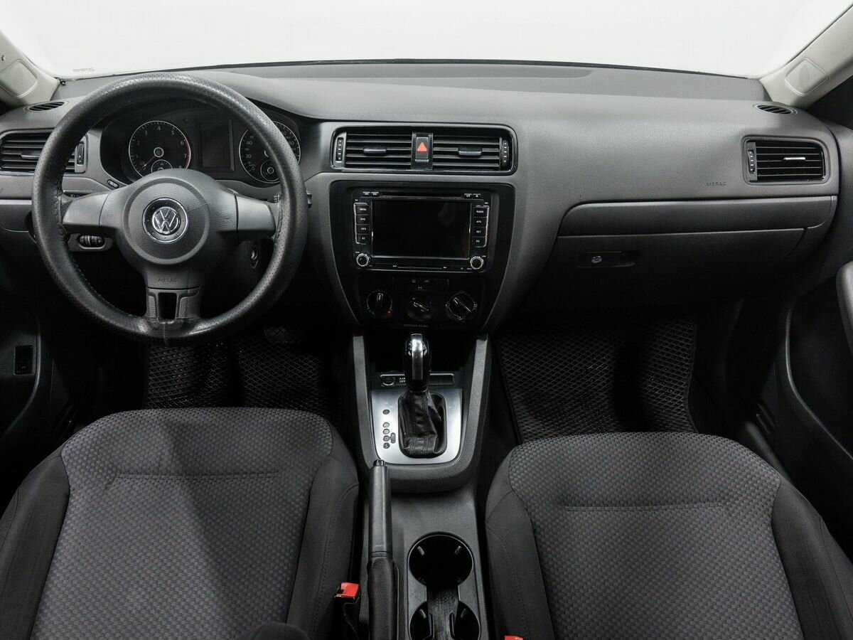 Volkswagen Jetta, 2013 Фото №11