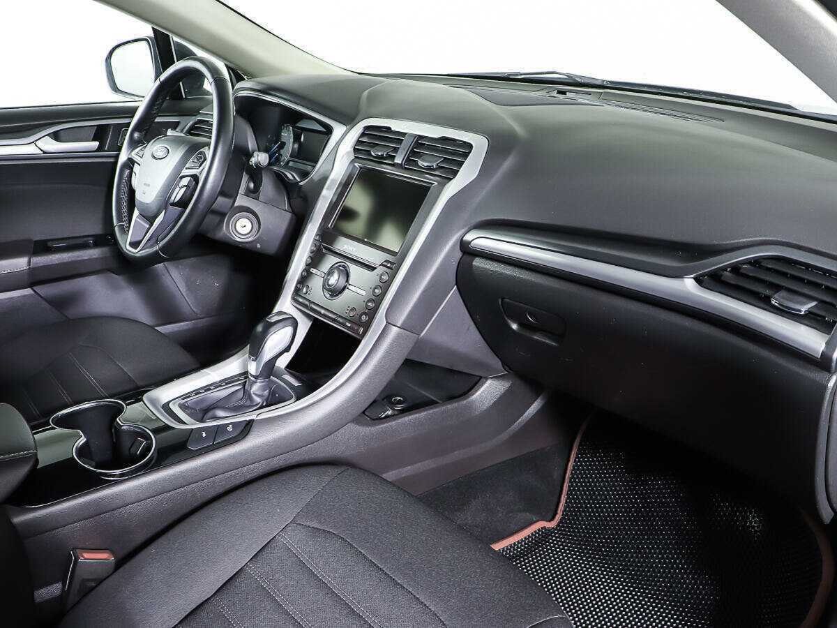 Ford Mondeo, 2015 Фото №9