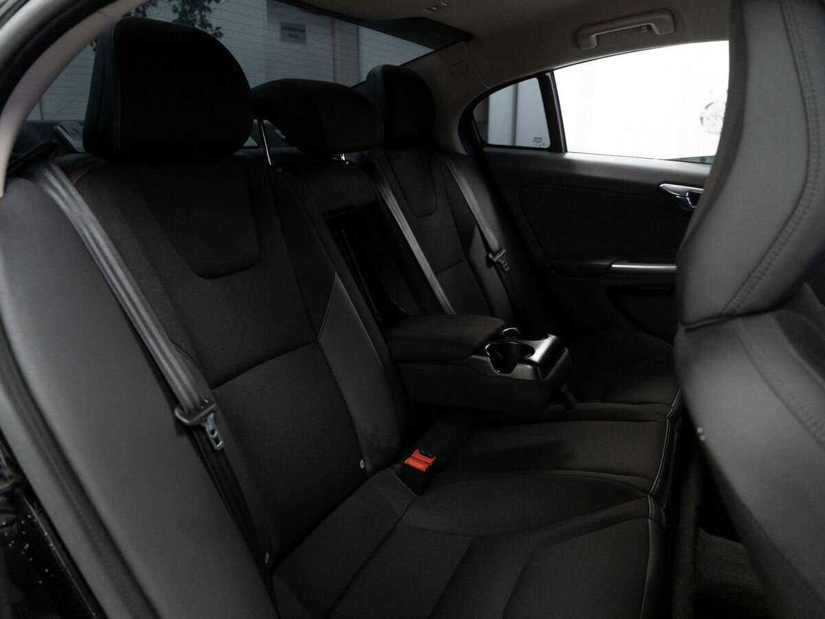 Volvo S60, 2012 Фото №8