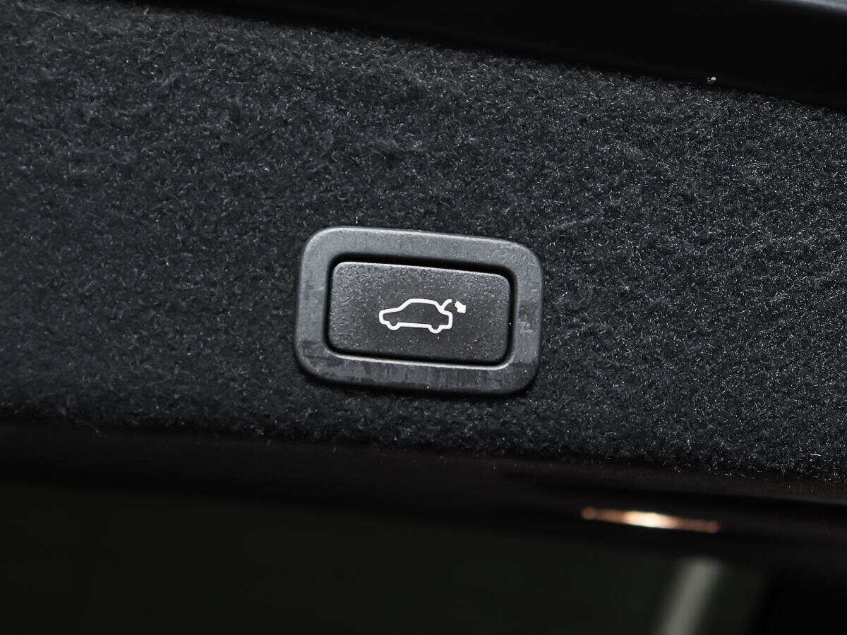 Volvo XC60, 2015 Фото №17