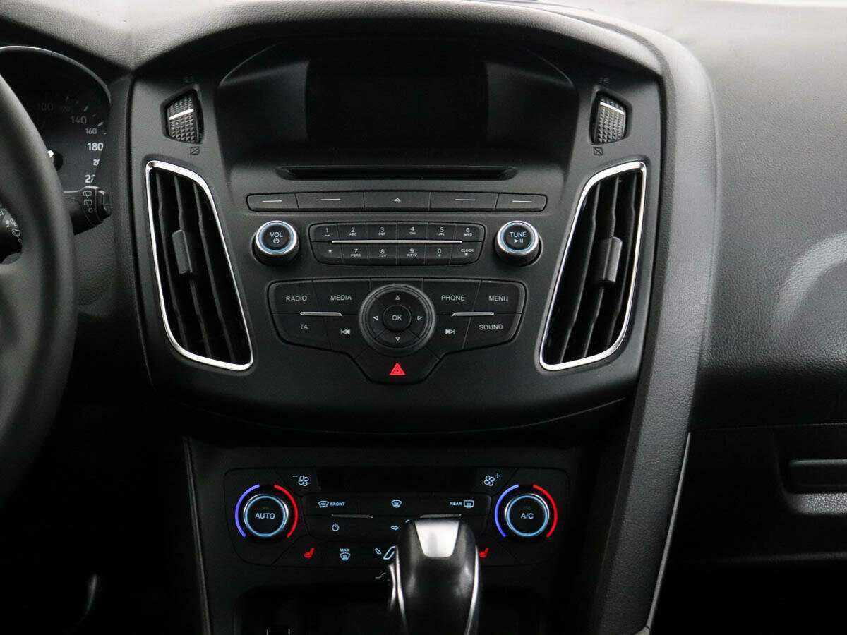 Ford Focus, 2017 Фото №12