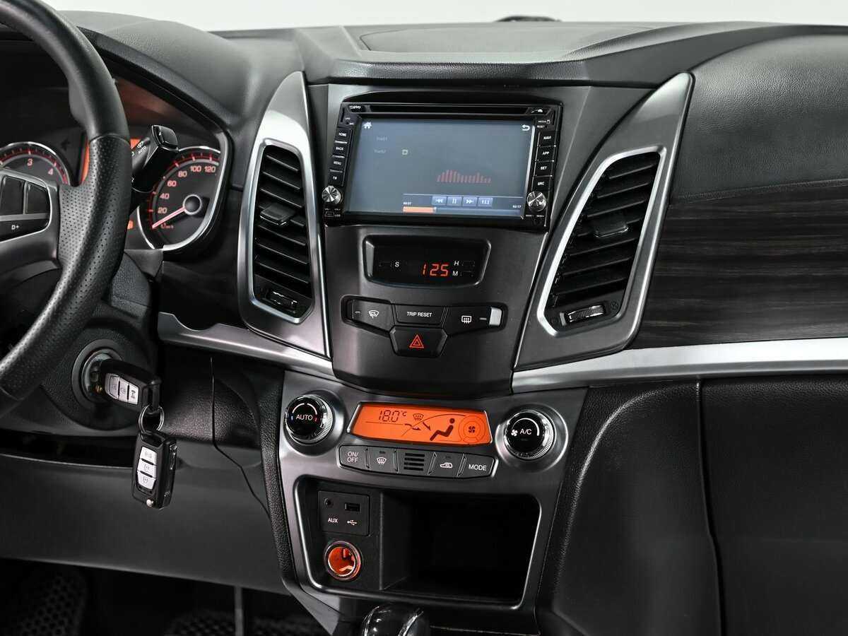 SsangYong Actyon, 2015 Фото №11