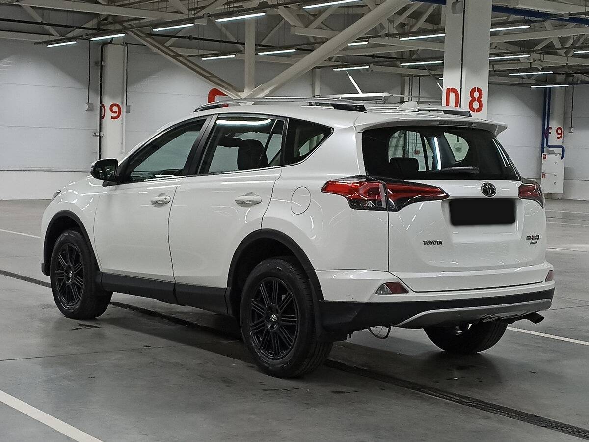 Toyota RAV4, 2017 Фото №7