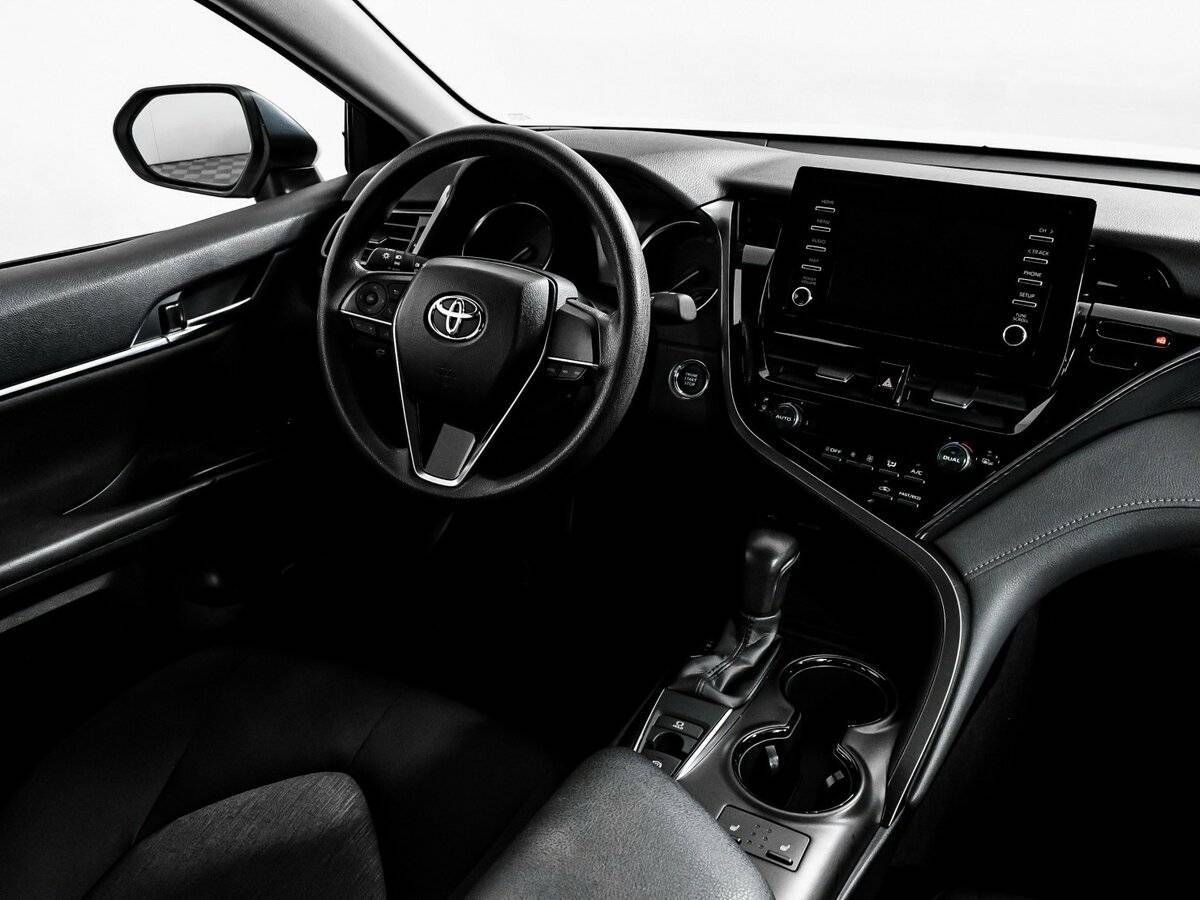 Toyota Camry, 2021 Фото №9