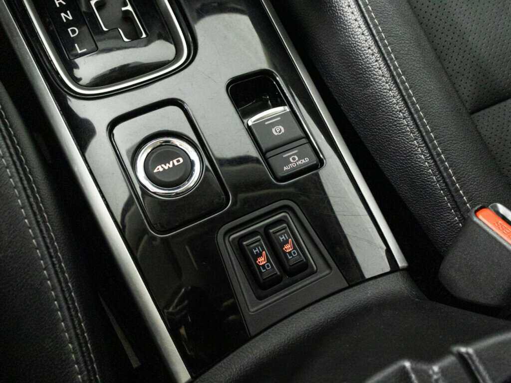 Mitsubishi Outlander, 2018 Фото №18