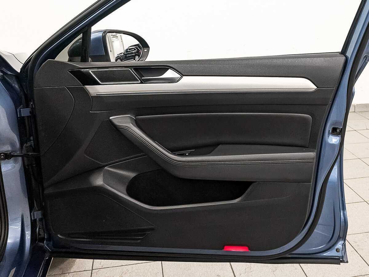 Volkswagen Passat, 2015 Фото №25