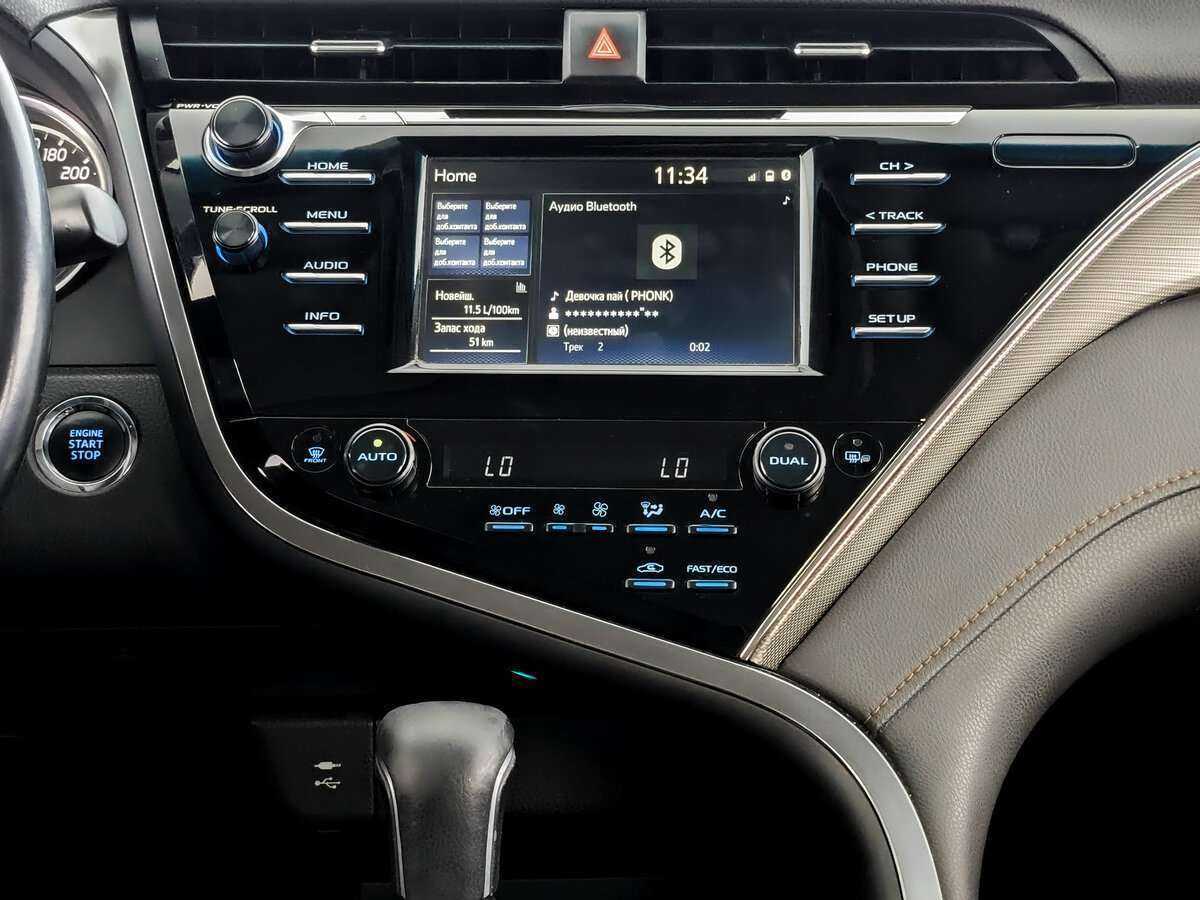 Toyota Camry, 2019 Фото №13