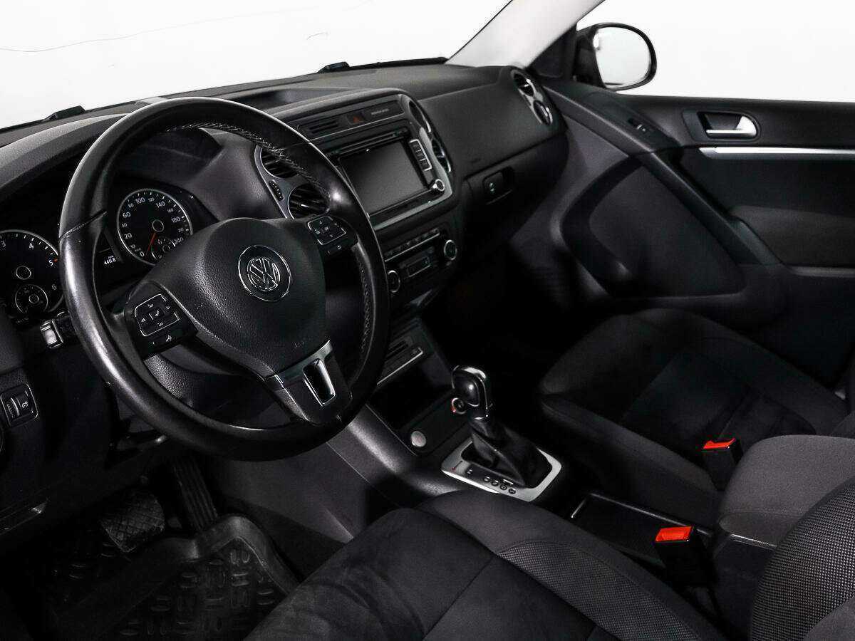 Volkswagen Tiguan, 2015 Фото №9