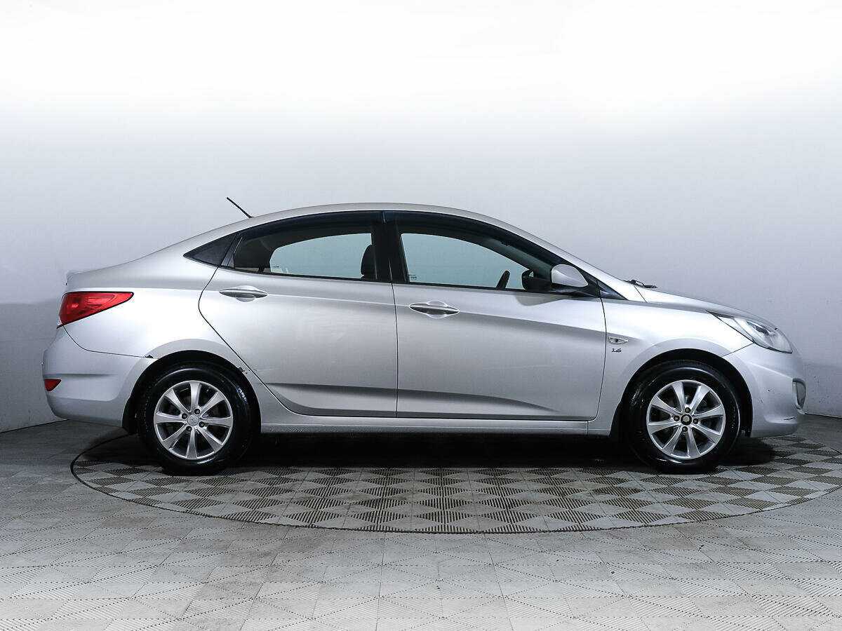 Hyundai Solaris, 2012 Фото №3