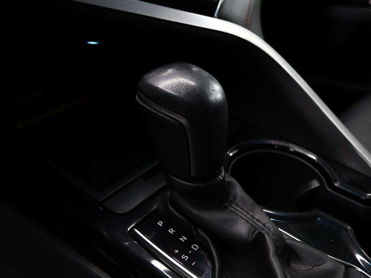 Toyota Camry, 2020 Фото №8