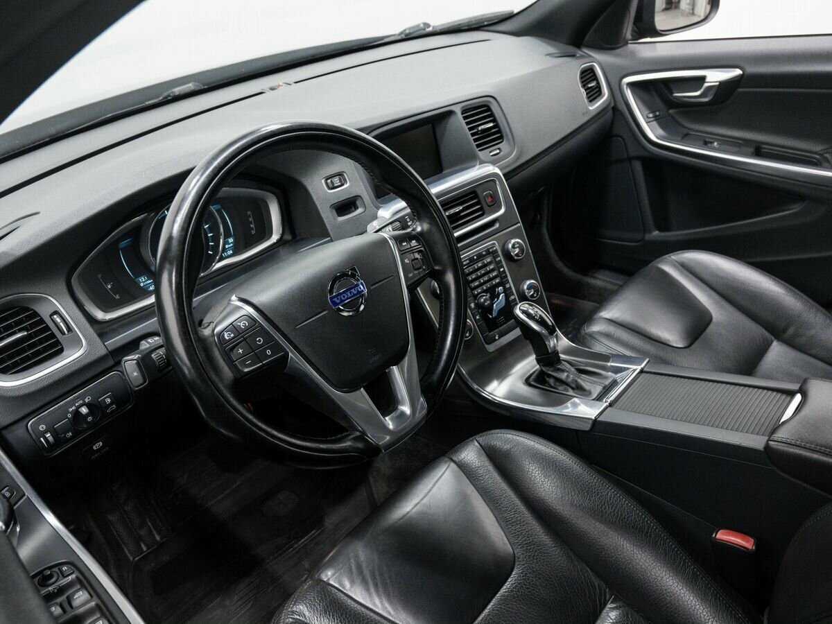 Volvo S60, 2013 Фото №14