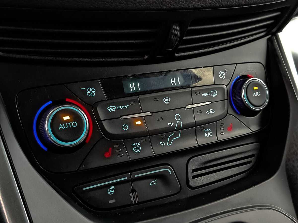 Ford Kuga, 2016 Фото №21