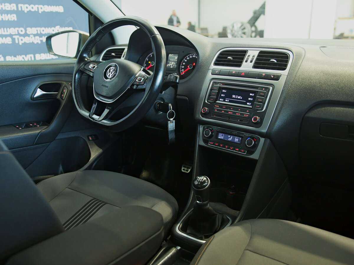 Volkswagen Polo, 2016 Фото №5