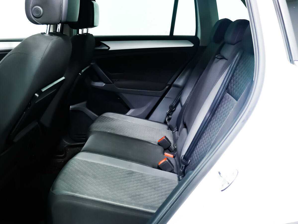 Volkswagen Tiguan, 2017 Фото №12