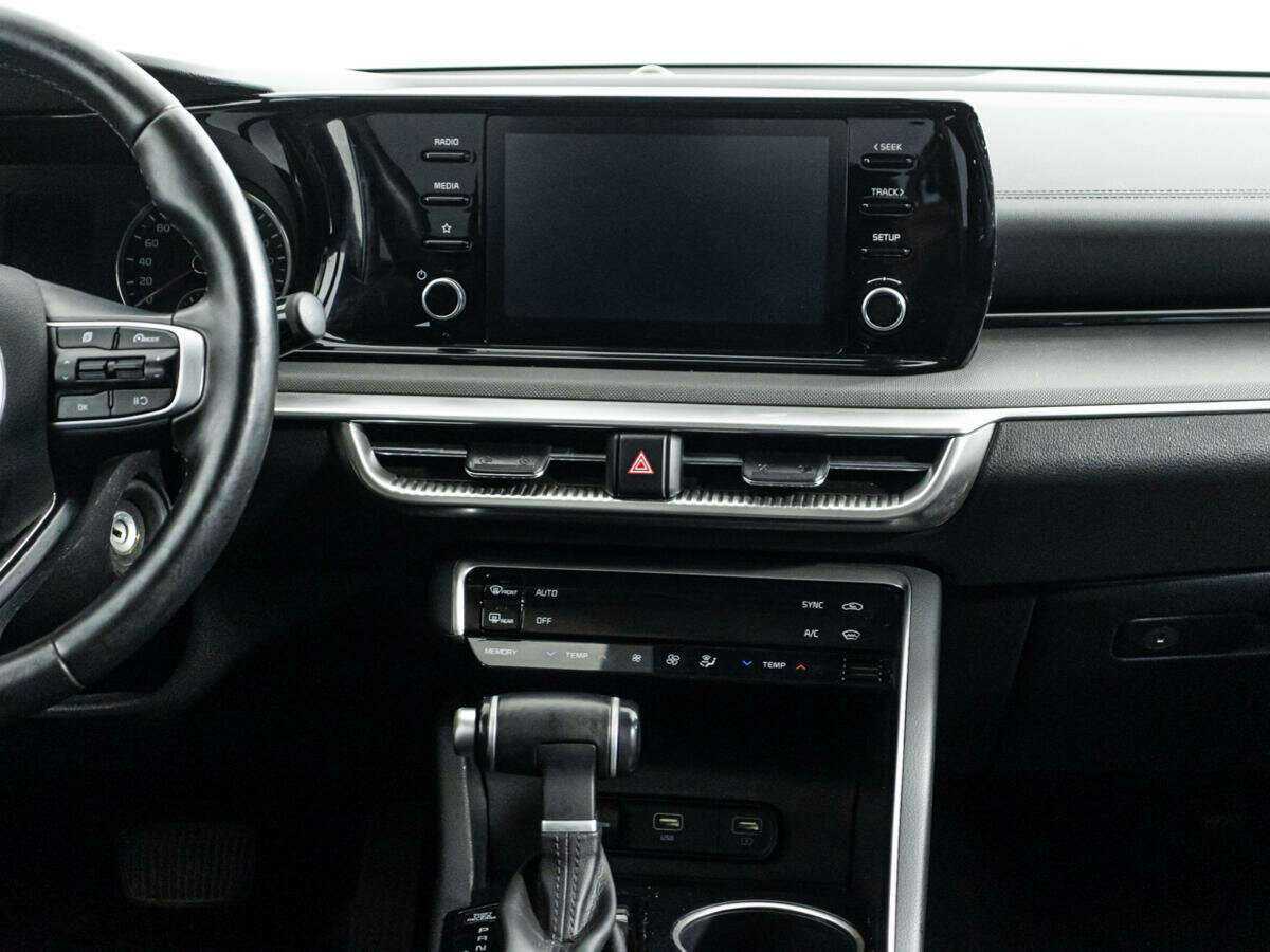 Kia K5, 2022 Фото №14