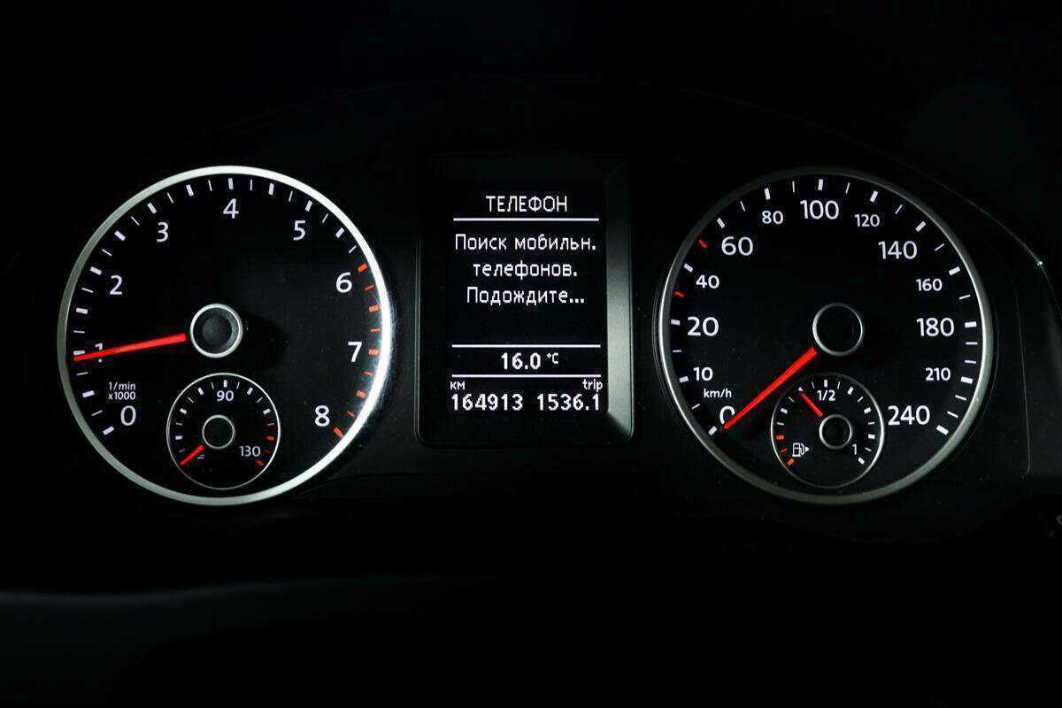 Volkswagen Tiguan, 2013 Фото №10