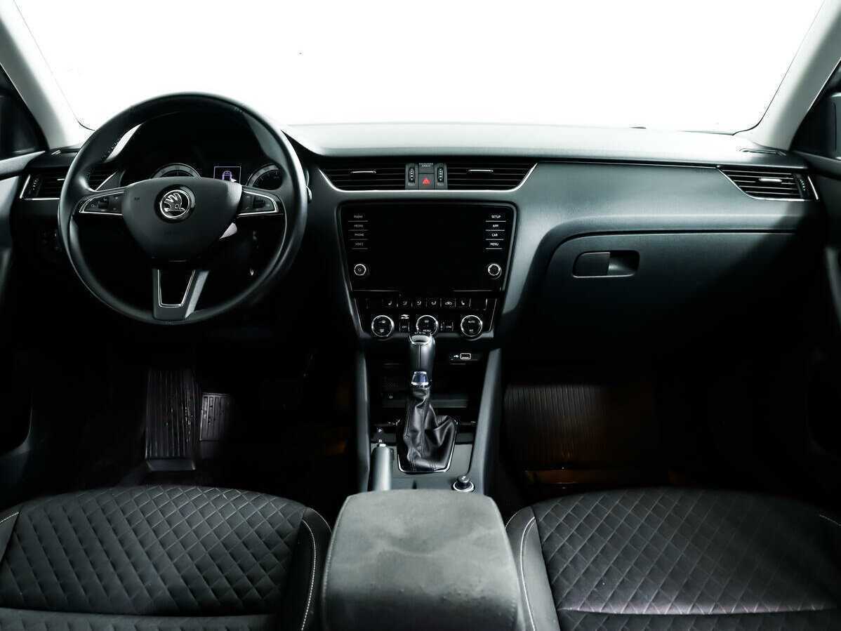 Skoda Octavia, 2018 Фото №11