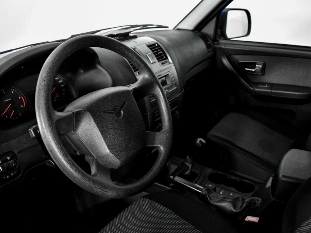 УАЗ Patriot, 2015 Фото №8