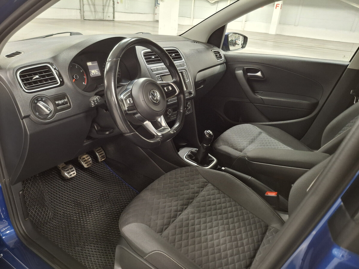 Volkswagen Polo V Рестайлинг, 2018 Фото №16