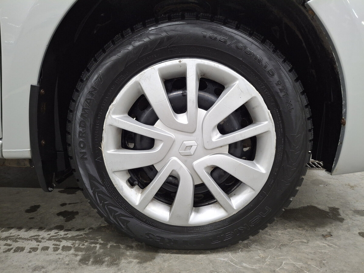 Renault Logan II, 2015 Фото №17