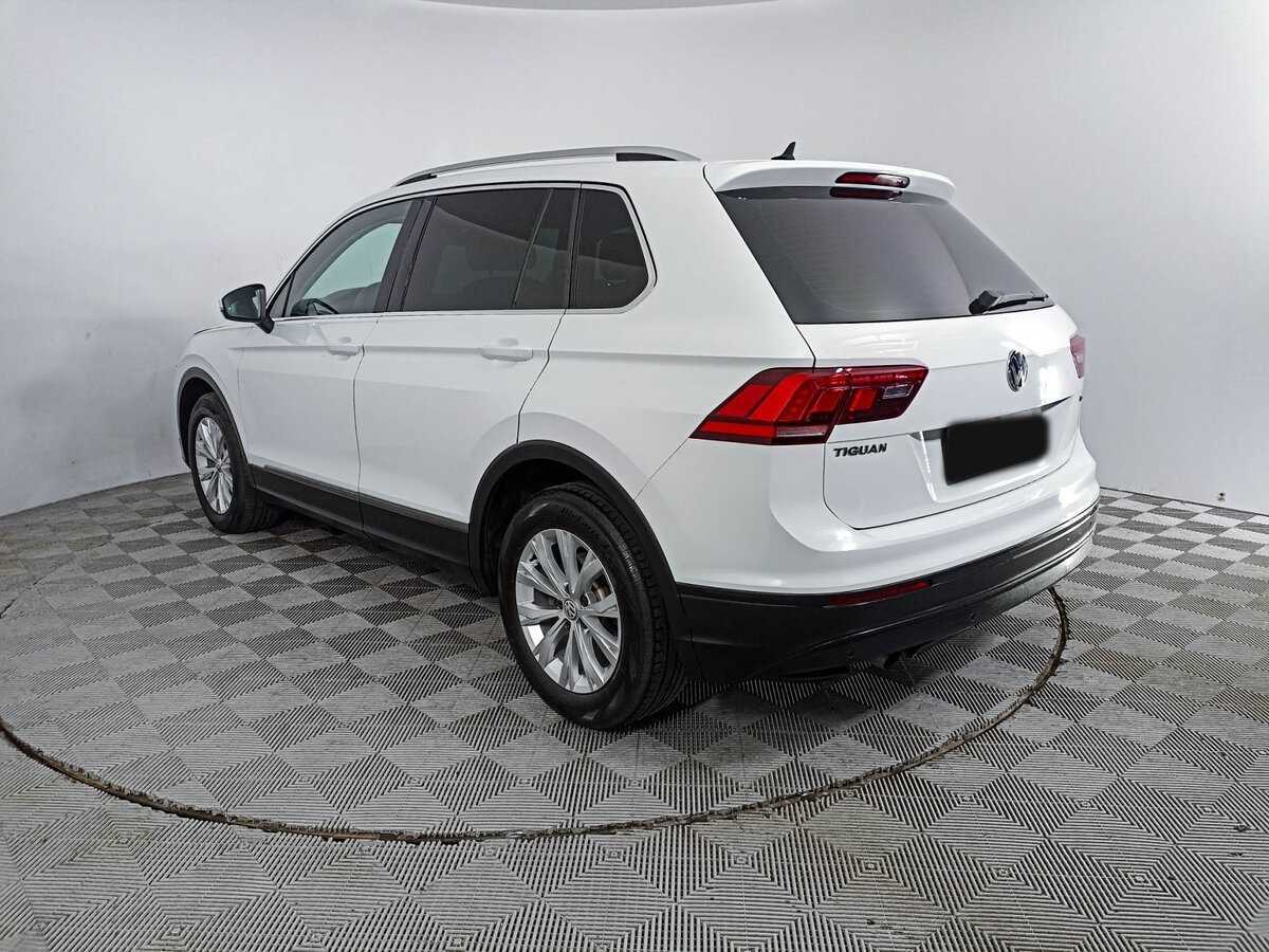 Volkswagen Tiguan, 2018 Фото №7
