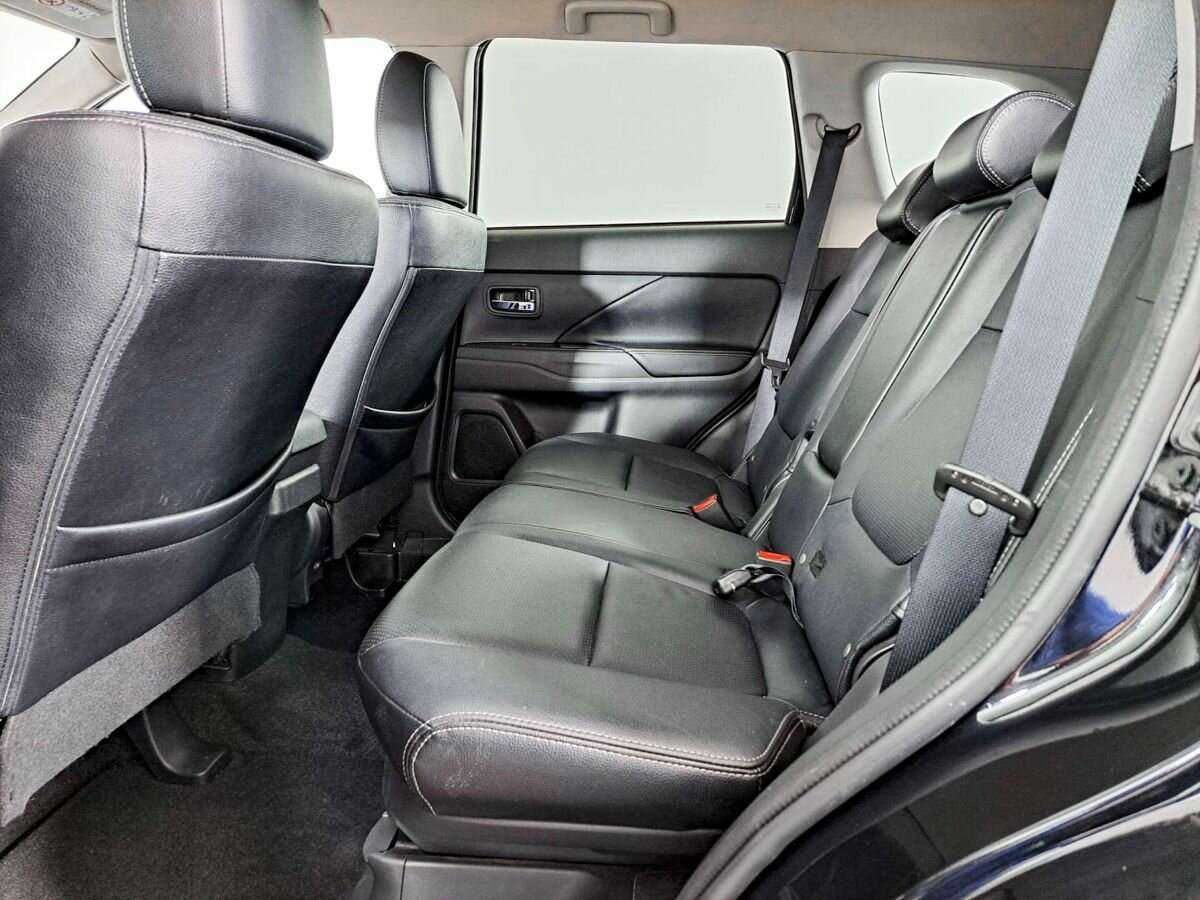 Mitsubishi Outlander, 2017 Фото №10