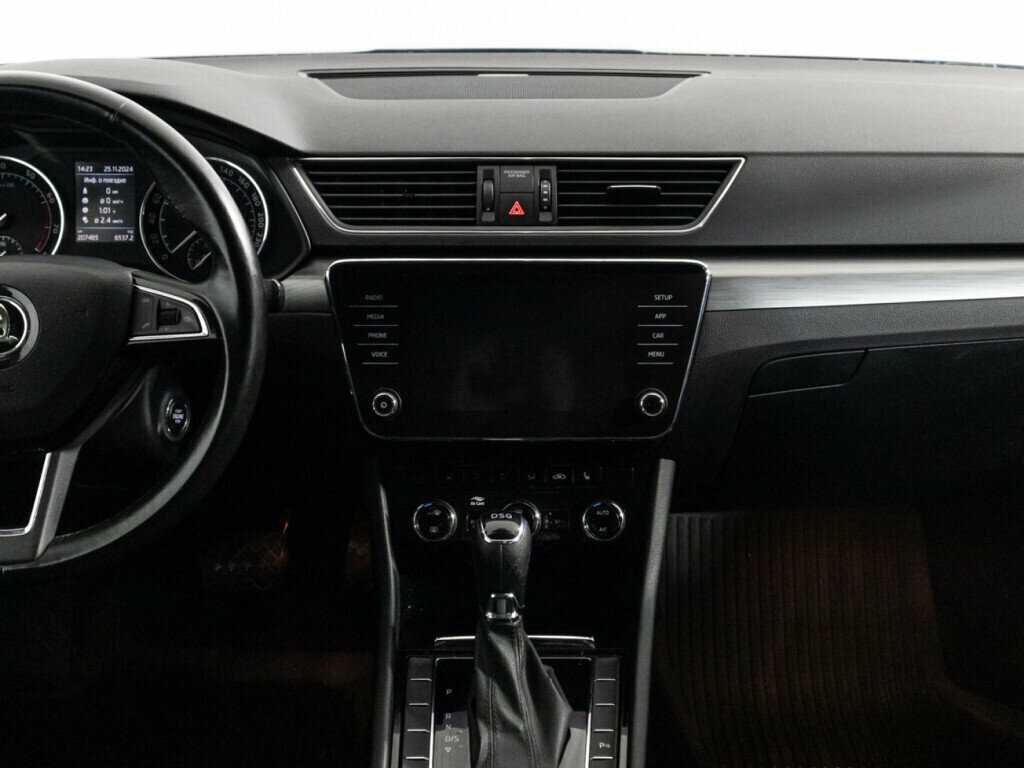 Skoda Superb, 2018 Фото №14