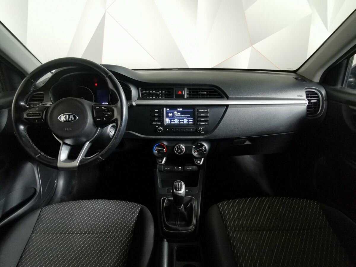 Kia Rio X-Line, 2018 Фото №10