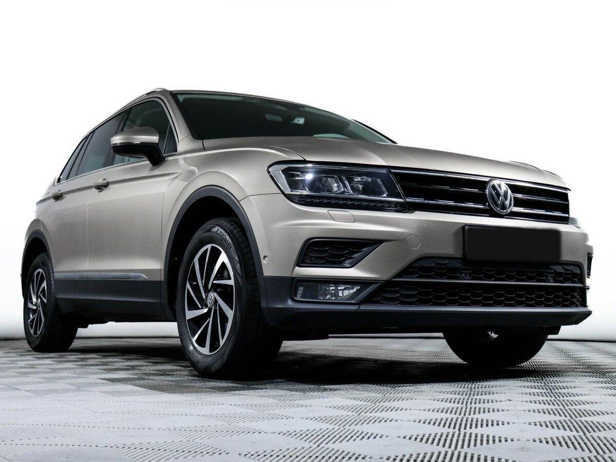 Volkswagen Tiguan, 2018 Фото №15
