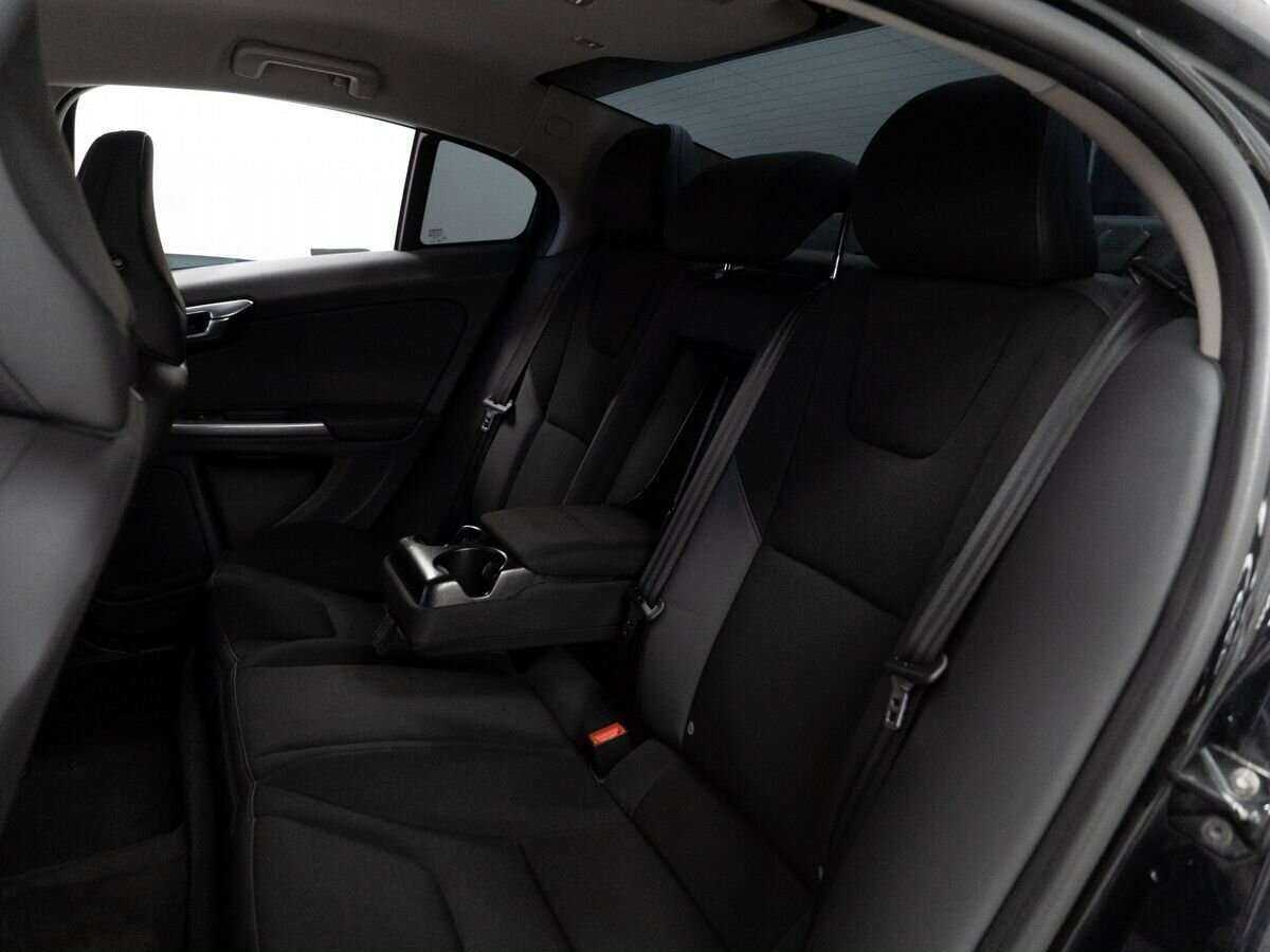 Volvo S60, 2012 Фото №7