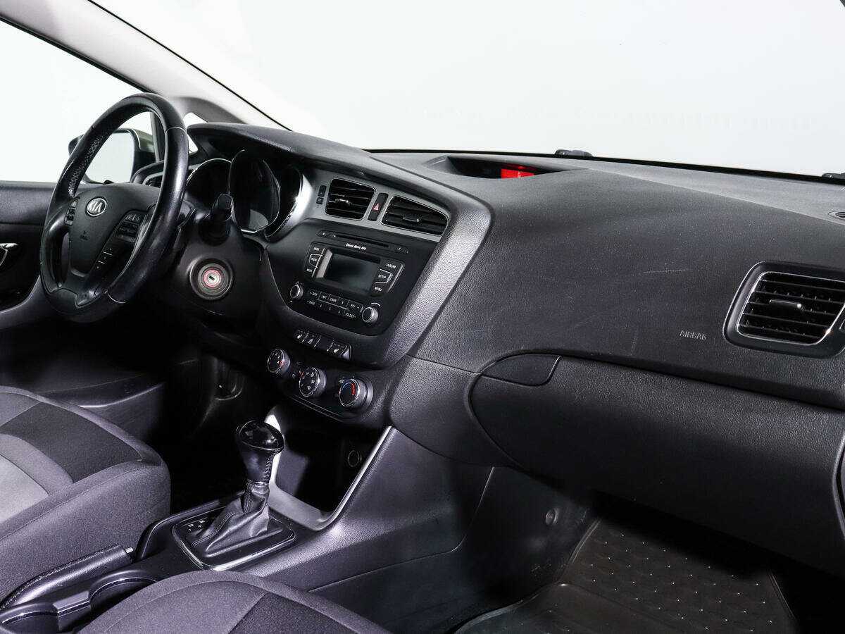 Kia Ceed, 2013 Фото №10