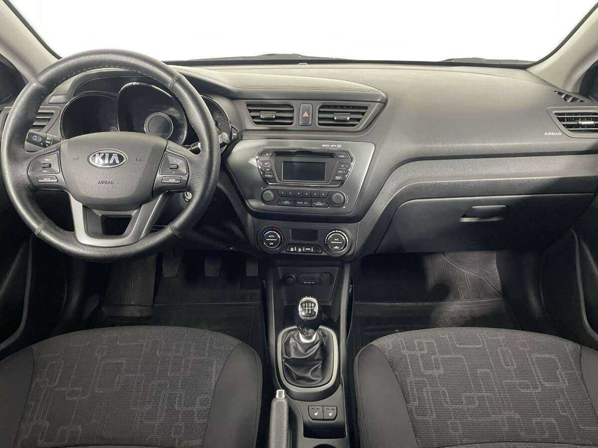Kia Rio 5-speed, 2013 Фото №7