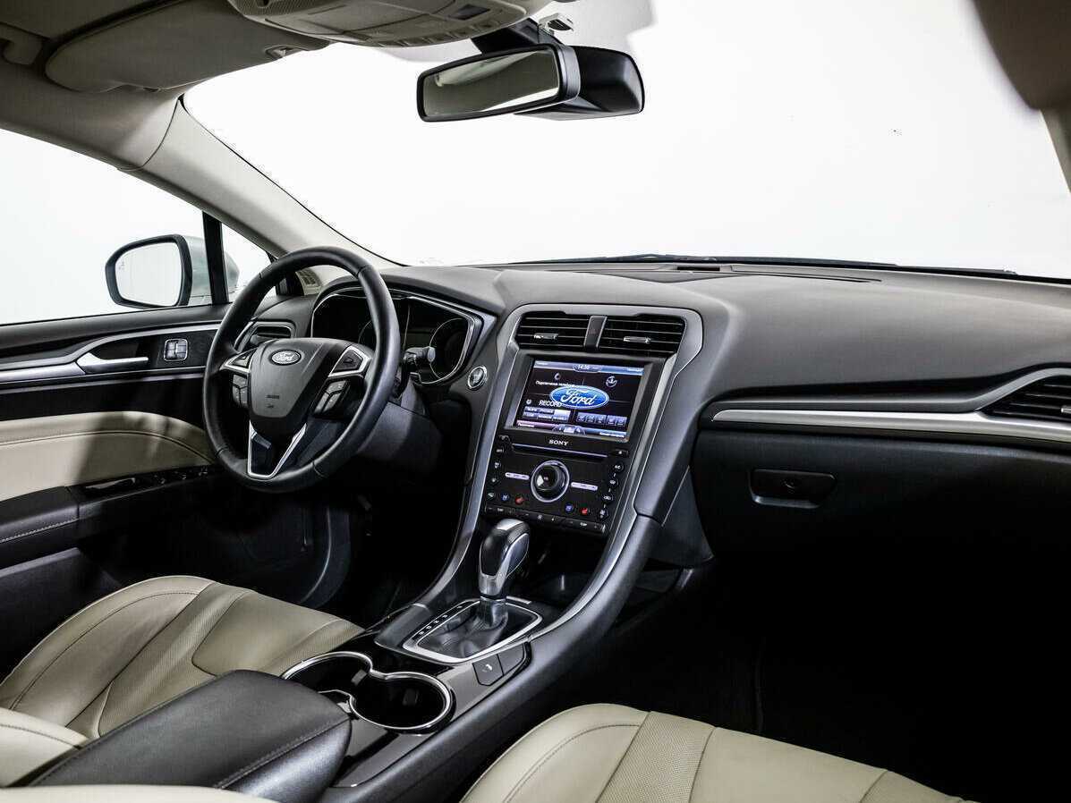 Ford Mondeo, 2014 Фото №9