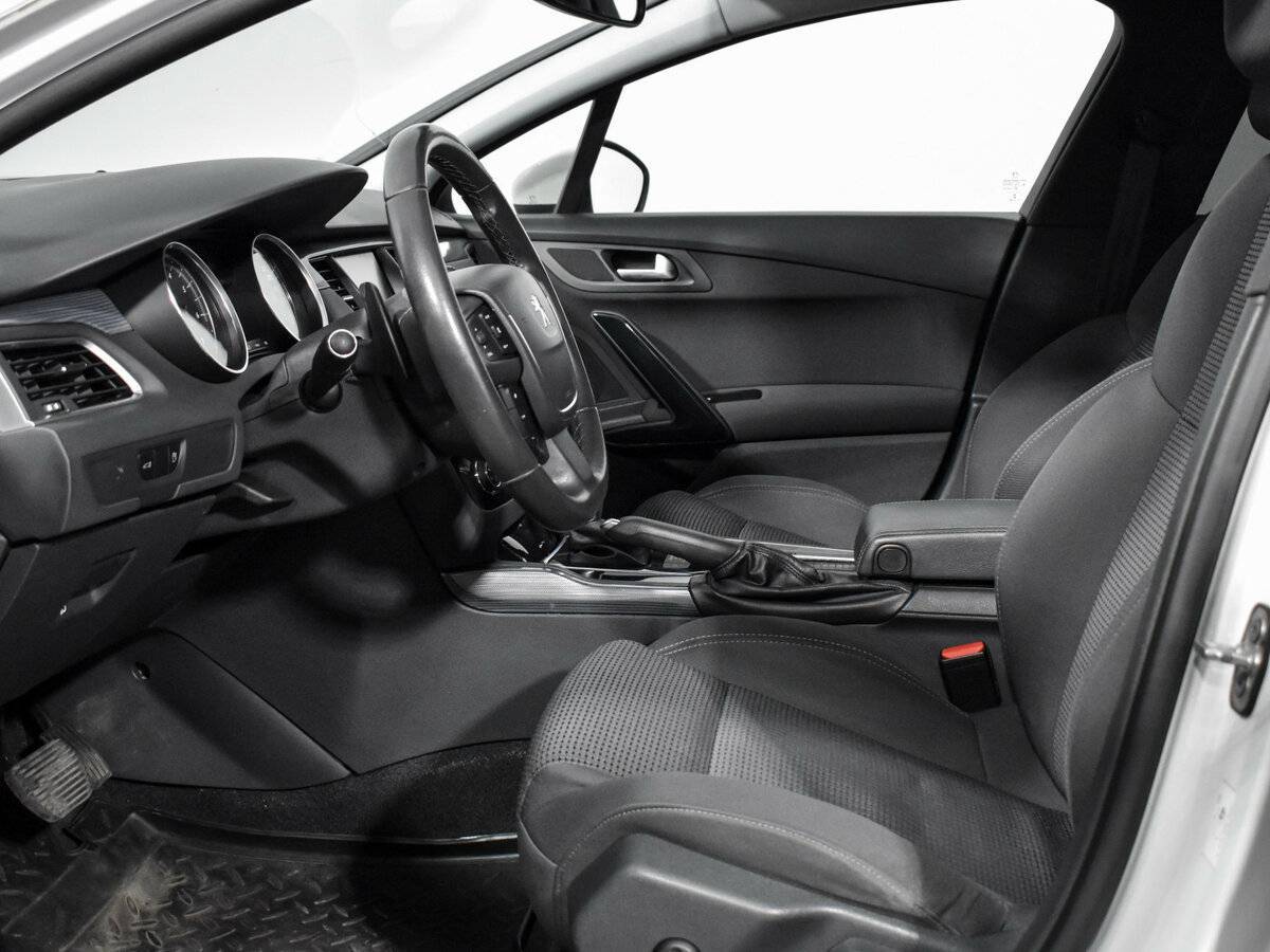 Peugeot 508, 2016 Фото №8